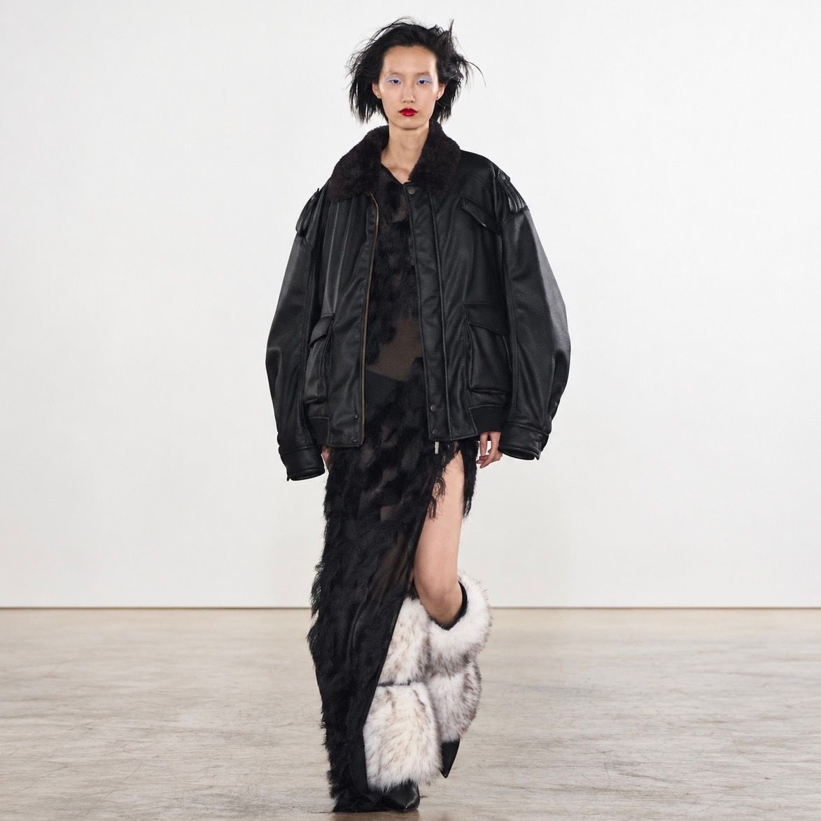 【残り一点】Oversized PU Jacket with Faux Fur Collar