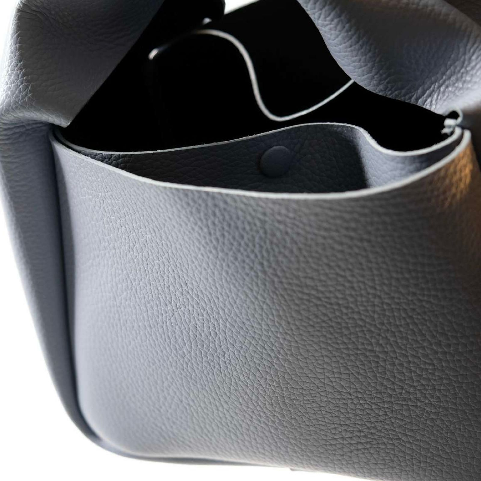 【残りわずか】Cube Ring Muff