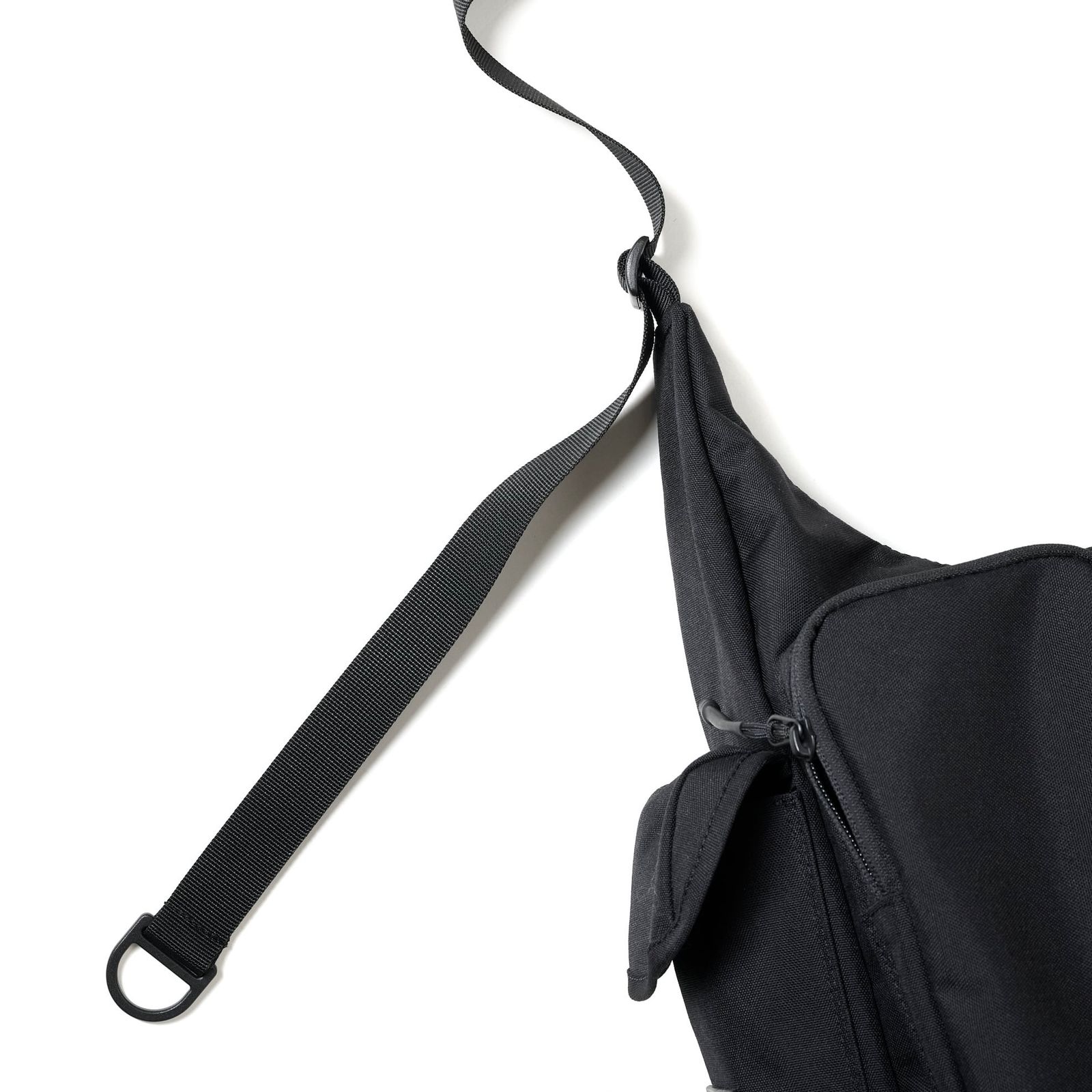 【再販売通知受付可能】Multi Pocket Shouder Bag(LARGE)