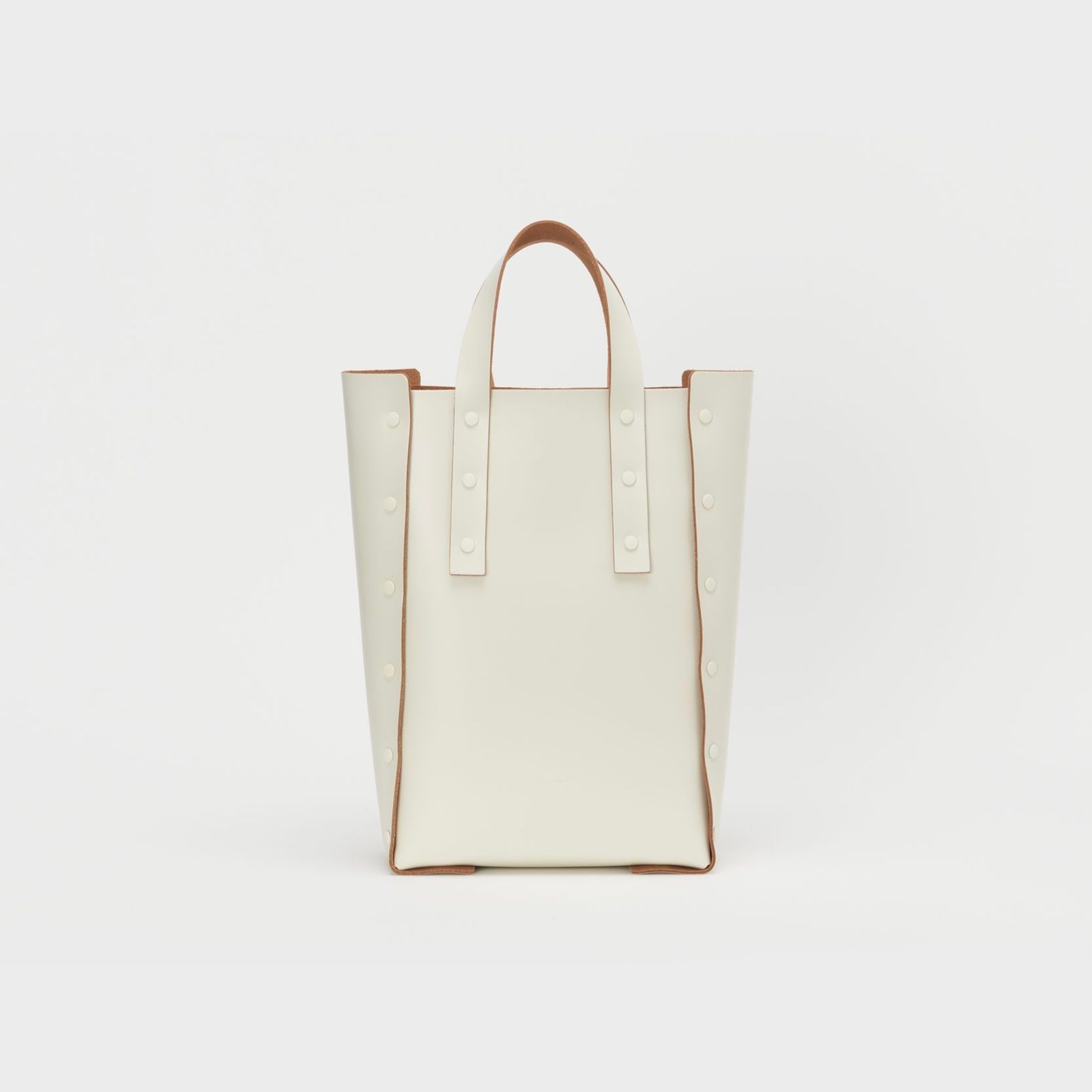 【次回入荷9月下旬予定】Assemble Hand Bag Tall_M(WHITE)