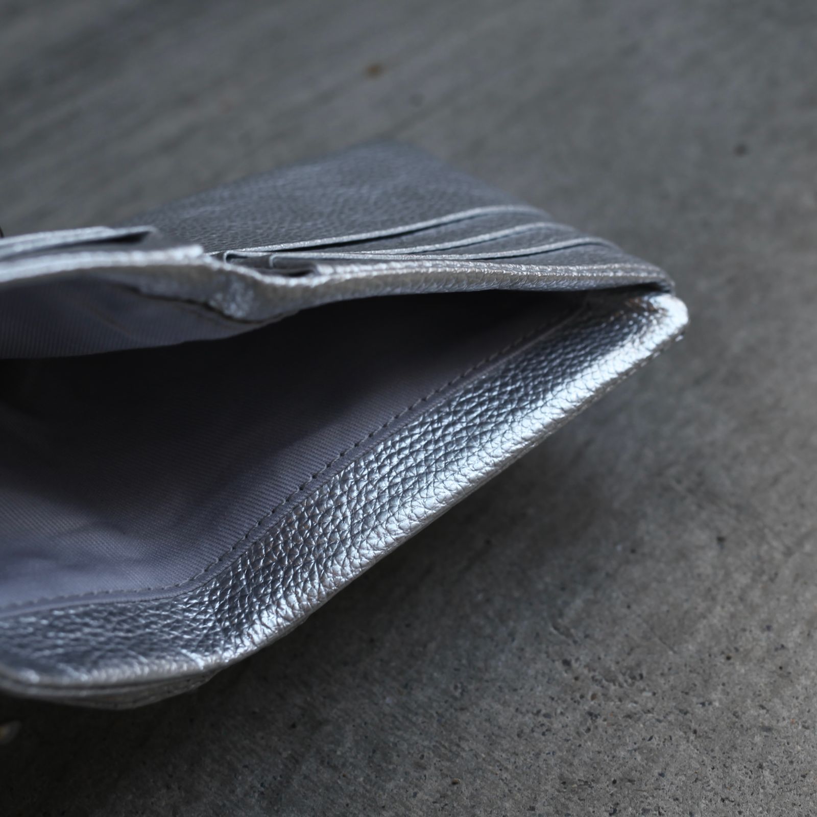 【残り一点】Frame Half Wallet(ODD_COW)