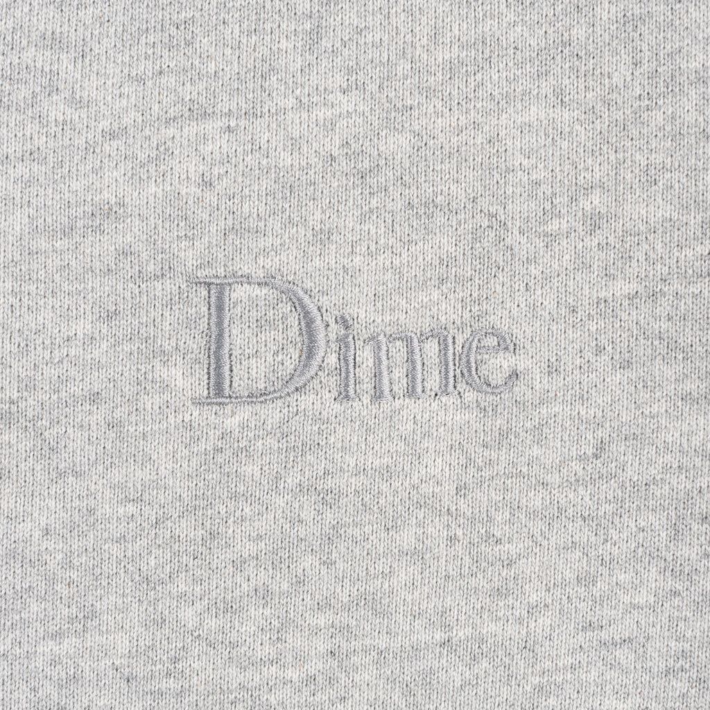 【残りわずか】Classic Small Logo Crewneck
