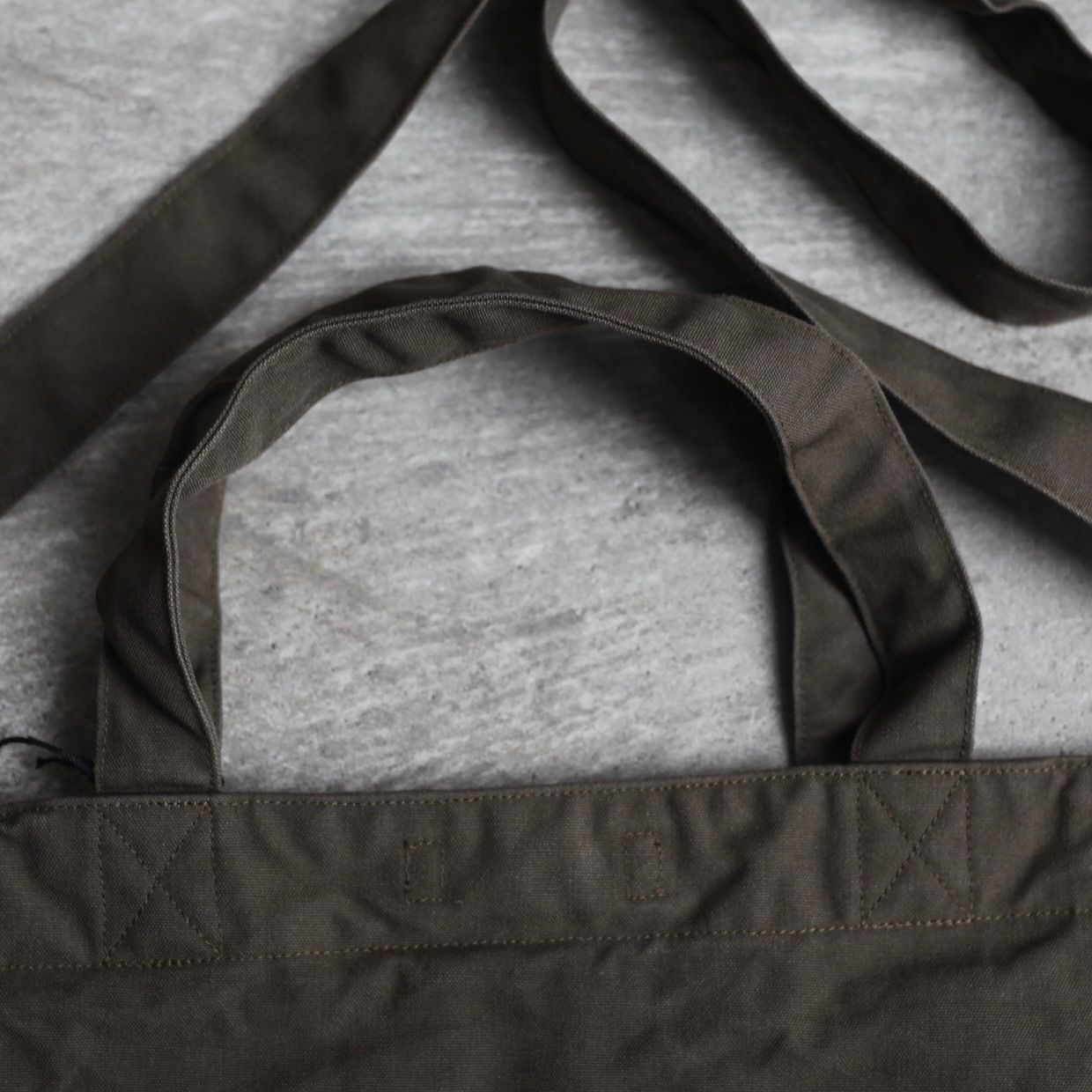 新品 ヨーコサカモト 25SS RESEARCHER BAG オリーブ 5442 - メルカリ