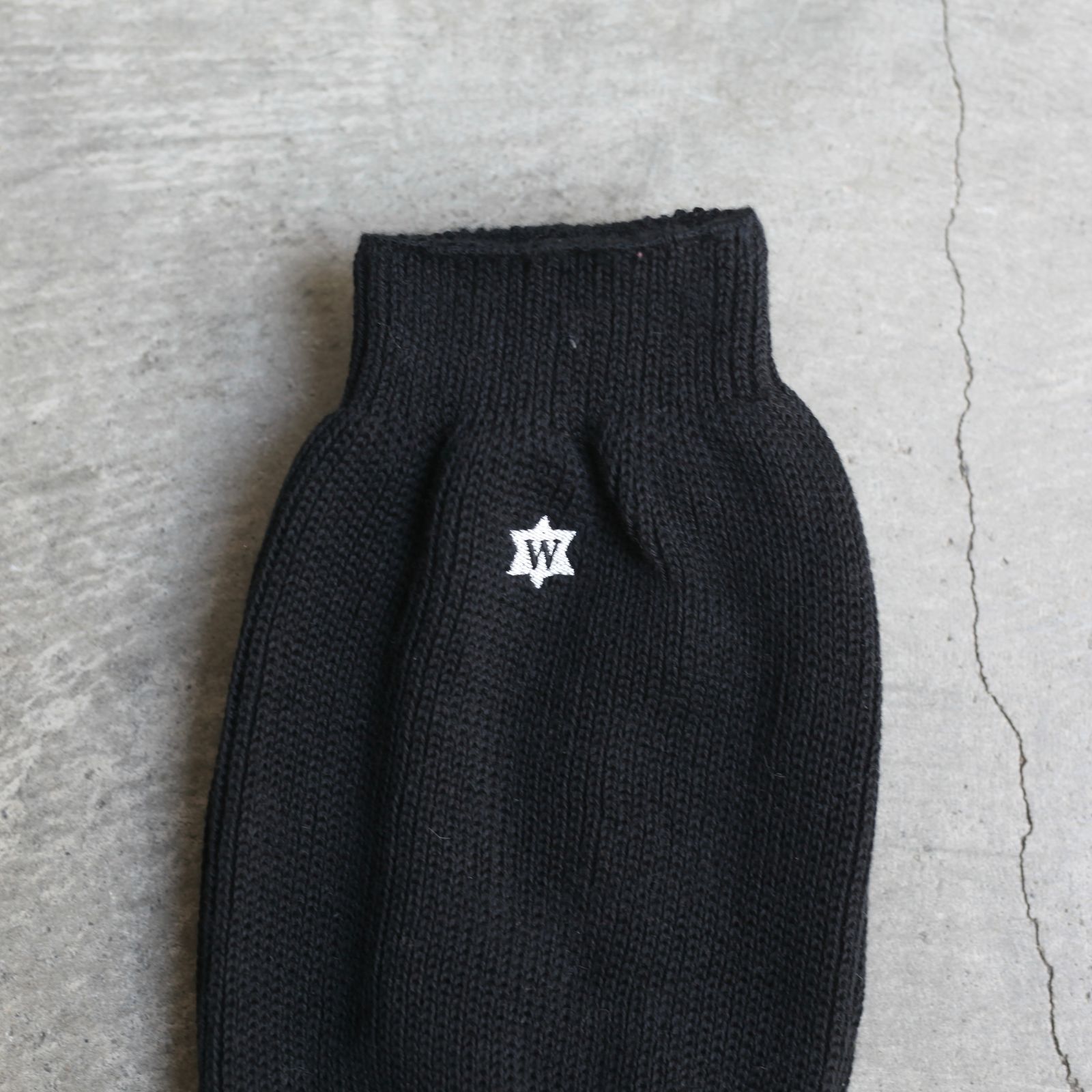 【残りわずか】Logo Socks