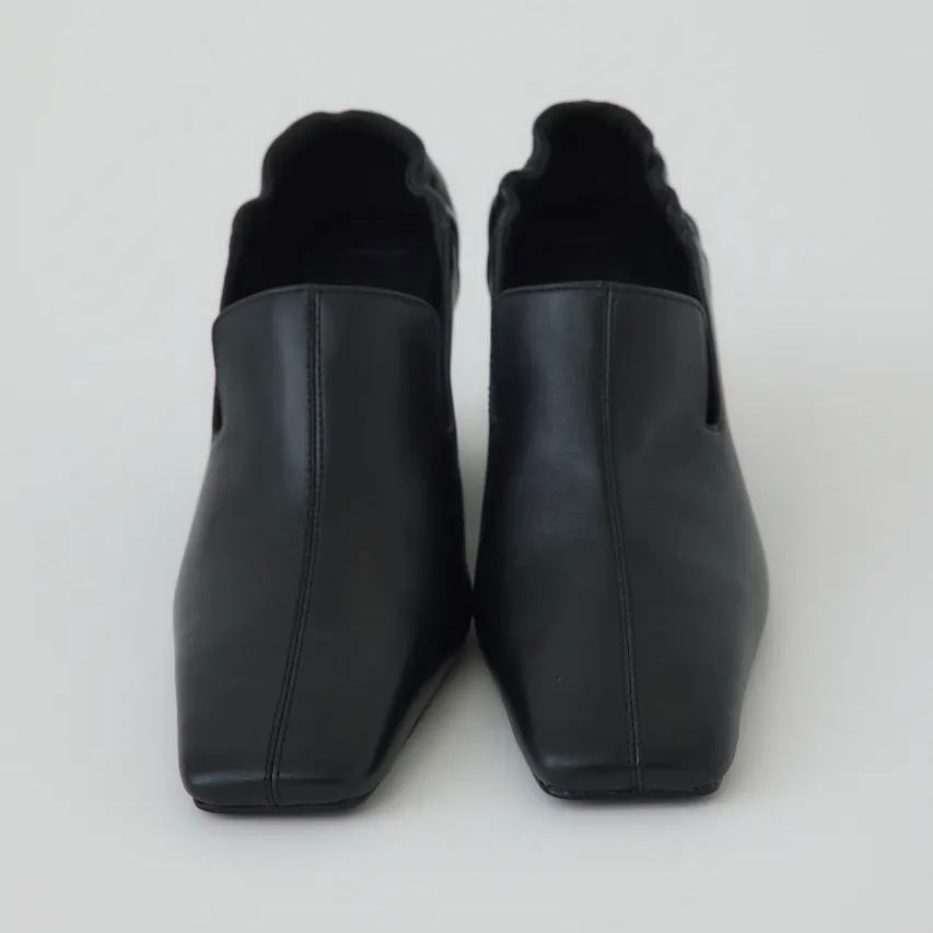 【残り一点】Leather Square Toe Heel