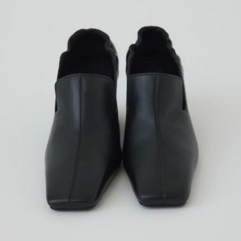 【残り一点】Leather Square Toe Heel