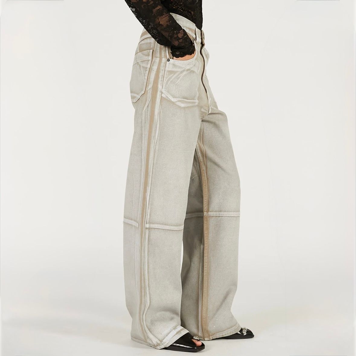 【残り一点】ストレートデニムパンツ