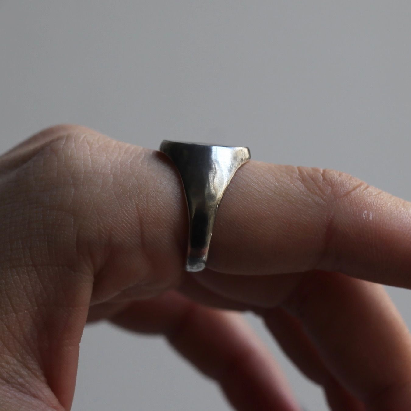 【残り一点】Oval Sygnet Ring(ANTIQUE)