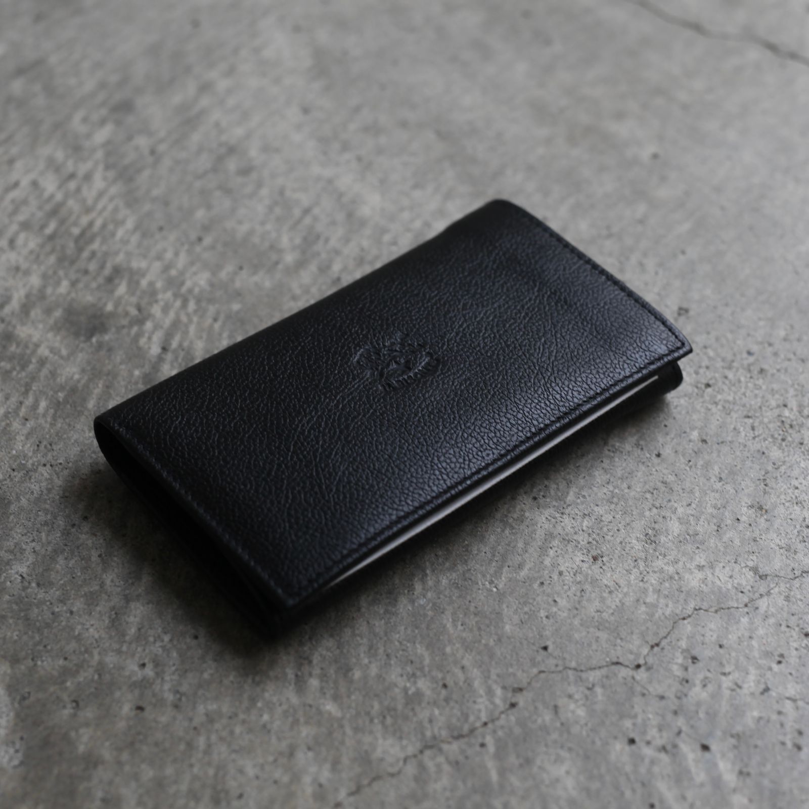 【残り一点】ミディアムウォレット