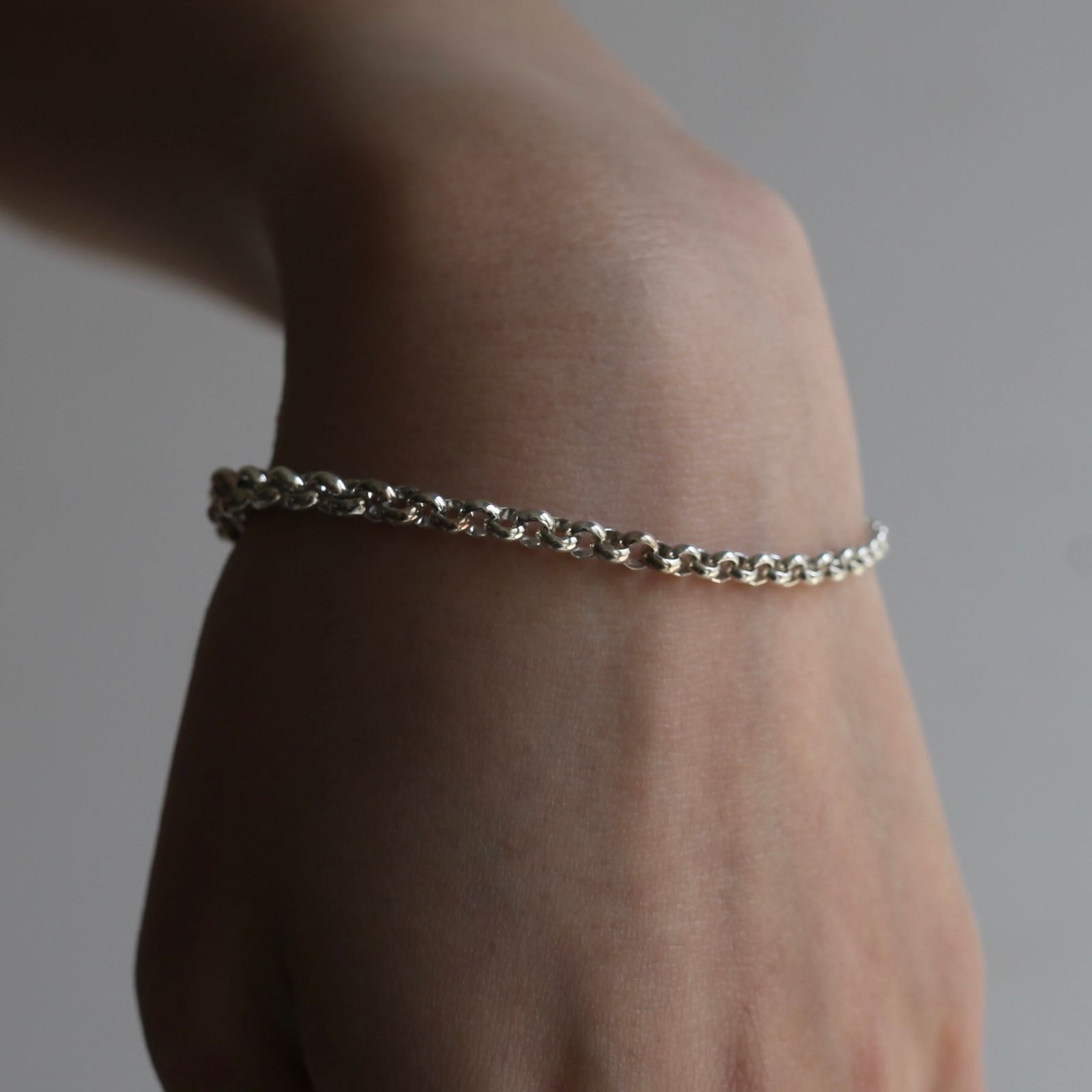 【残り一点】Gradient Rolo Chain Bracelet T-BAR