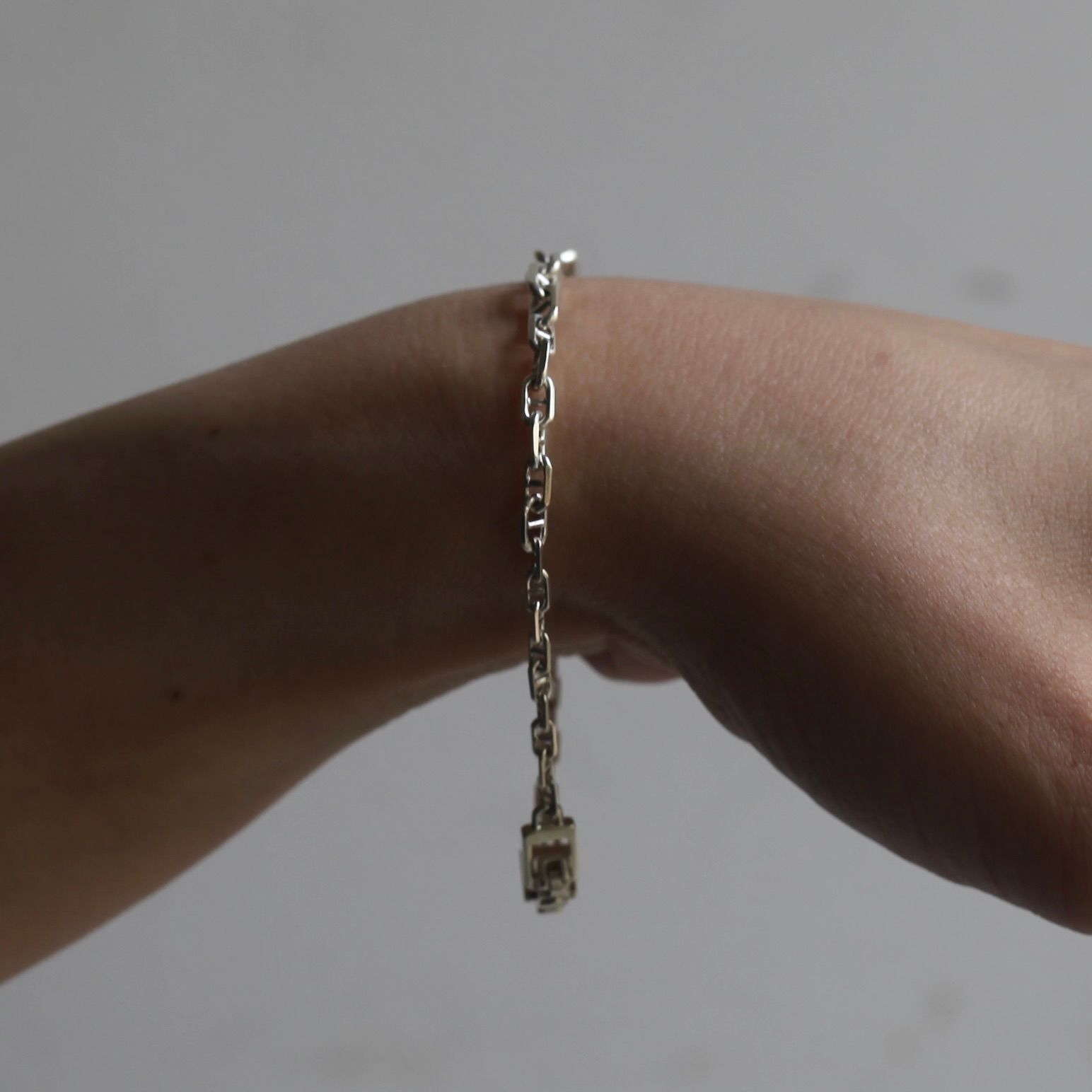 【残り一点】Gradient Anchor Chain Bracelet