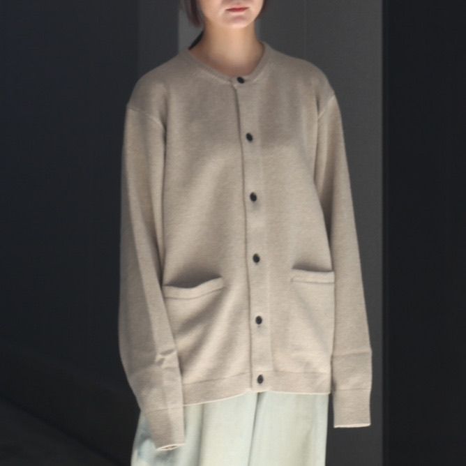 【残りわずか】Extra Fine Wool Knit Crew Neck Cardigan