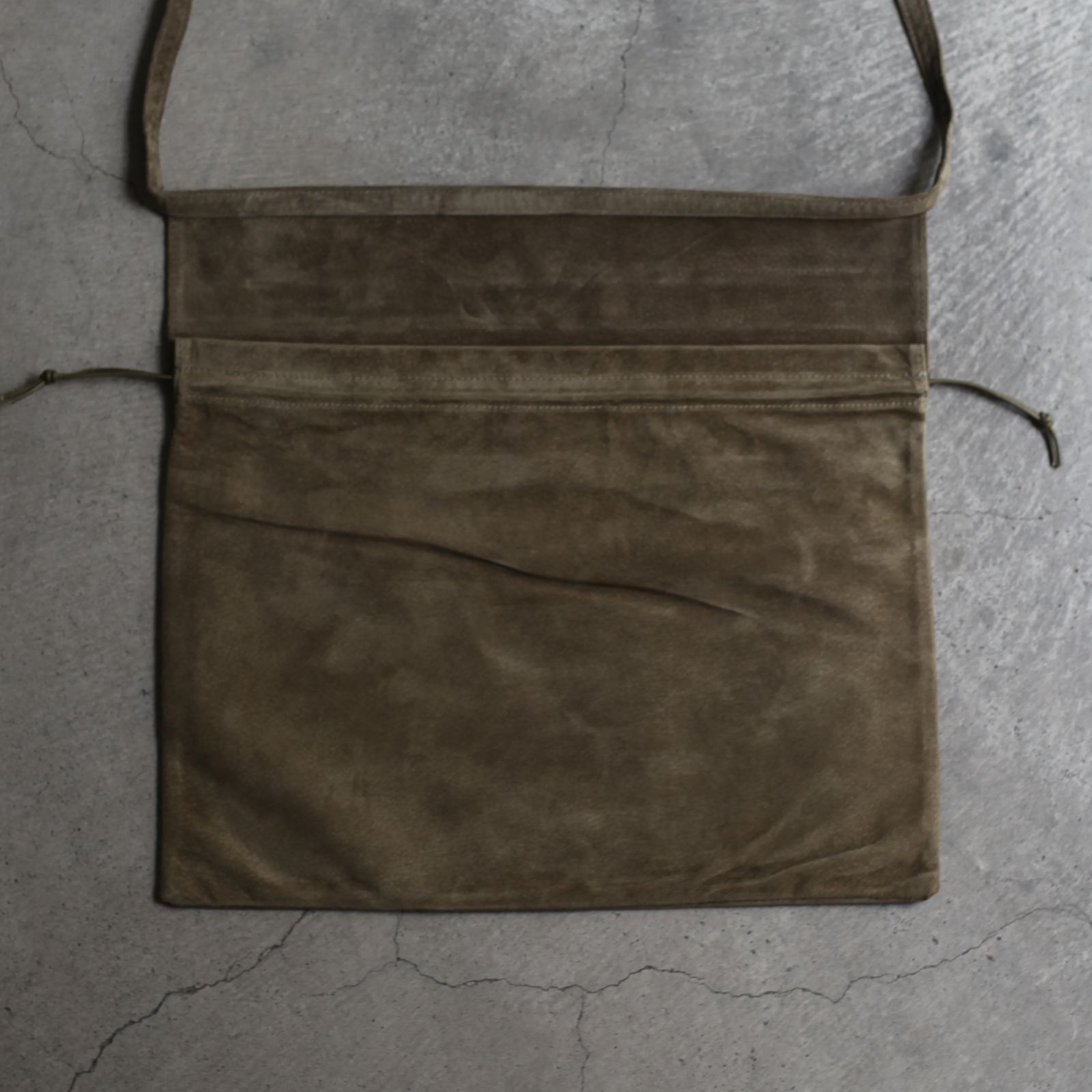 【残りわずか】Red Cross Bag Big(KHAKI)
