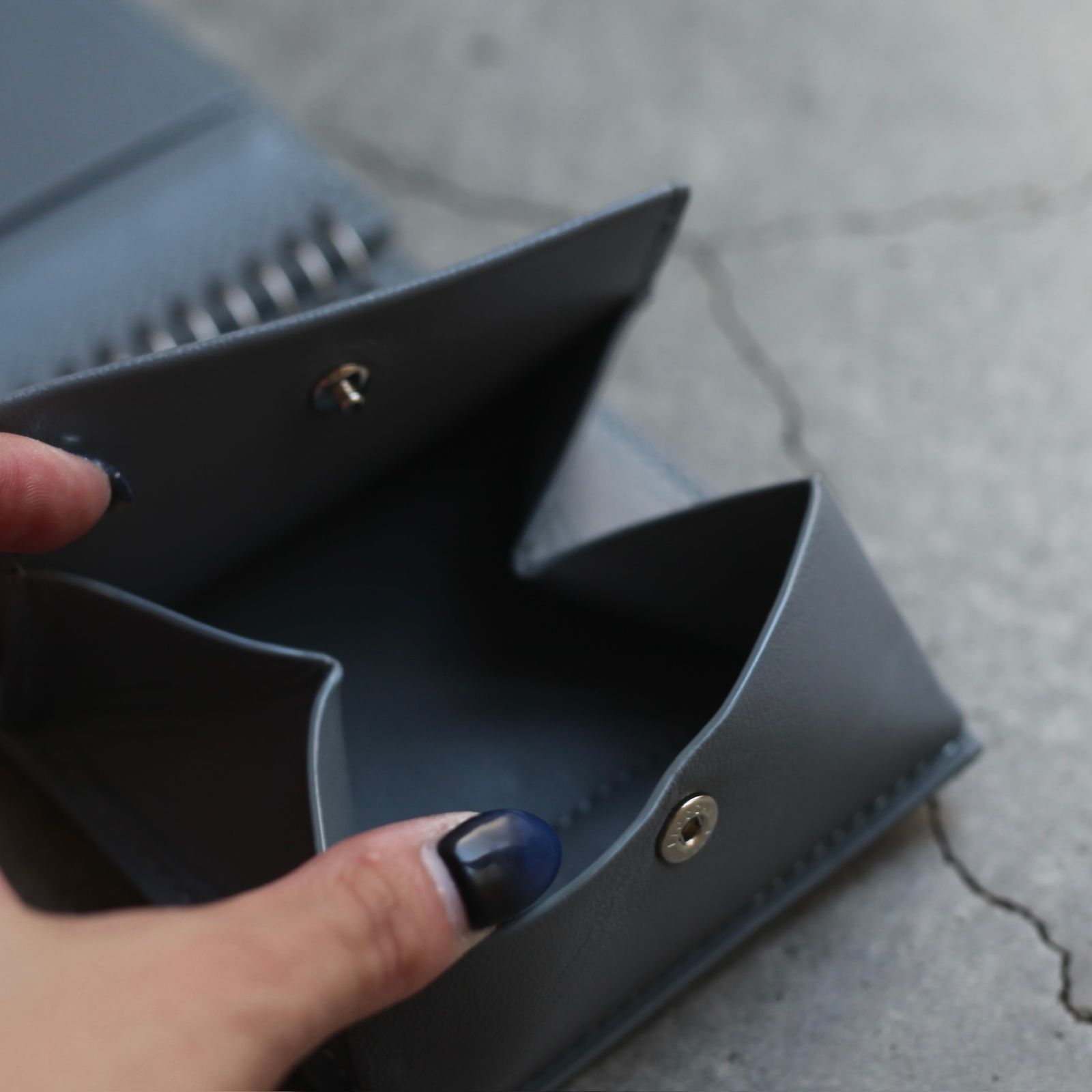 【残り一点】Coil Spring Wallet(MEMO_LAMB)