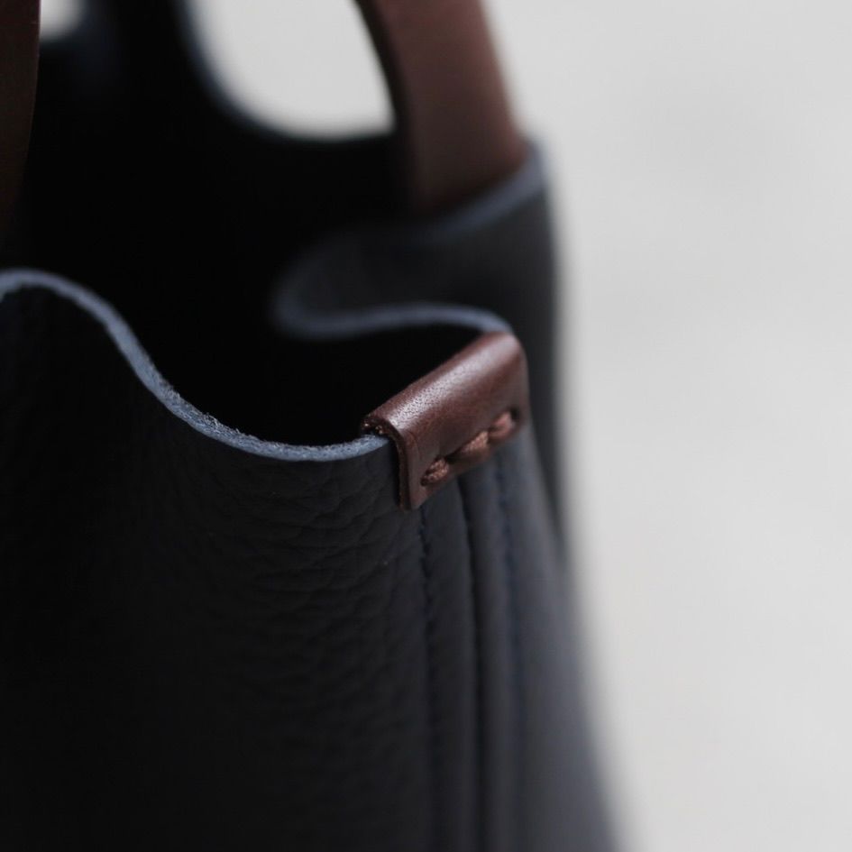 【再販売通知受付可能】Piano Bag Small(NAVY)