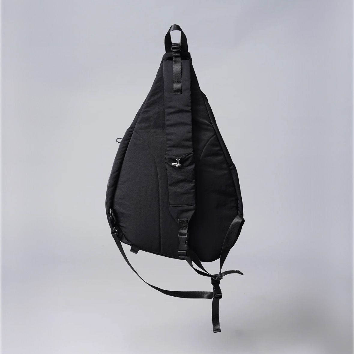 【残り一点】Nylon Sling Bag