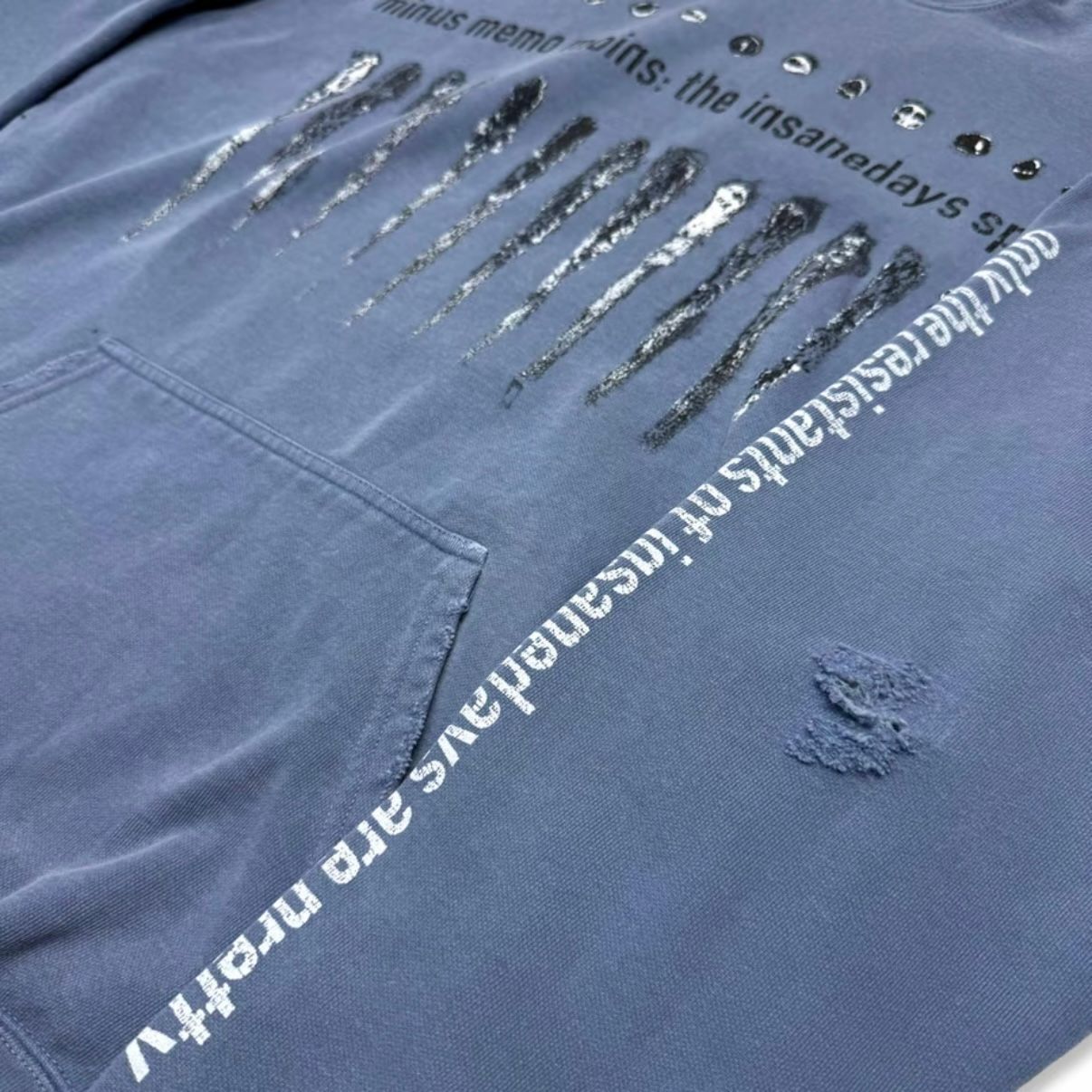 【残り一点】Bootleg Hoodie(DAMAGED)