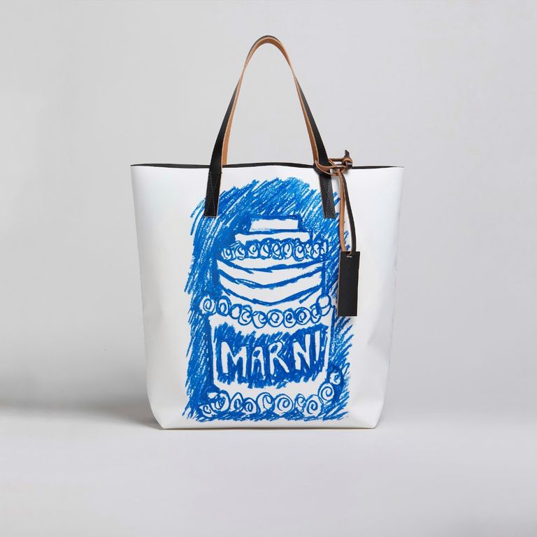 ラスト一点】マルニバッグ （ラスト1点 新作 Lサイズ 軽量 収納上手な 