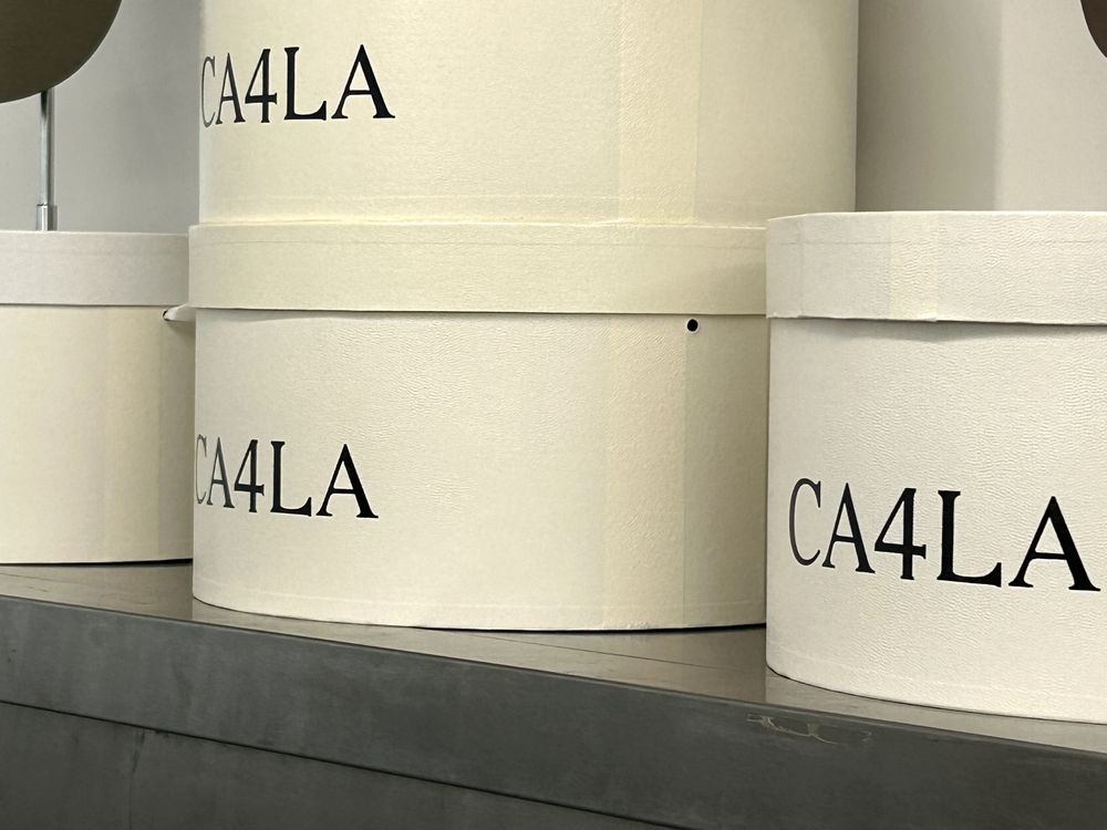 【CA4LA】の 世界観を象徴する “Hat Box” を ACRMTSM に導入