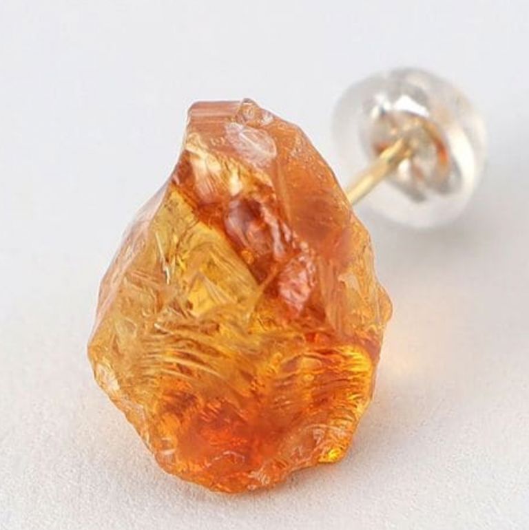 PREEK - 【残り一点】Rough Stone Citrine Earrings(両耳用