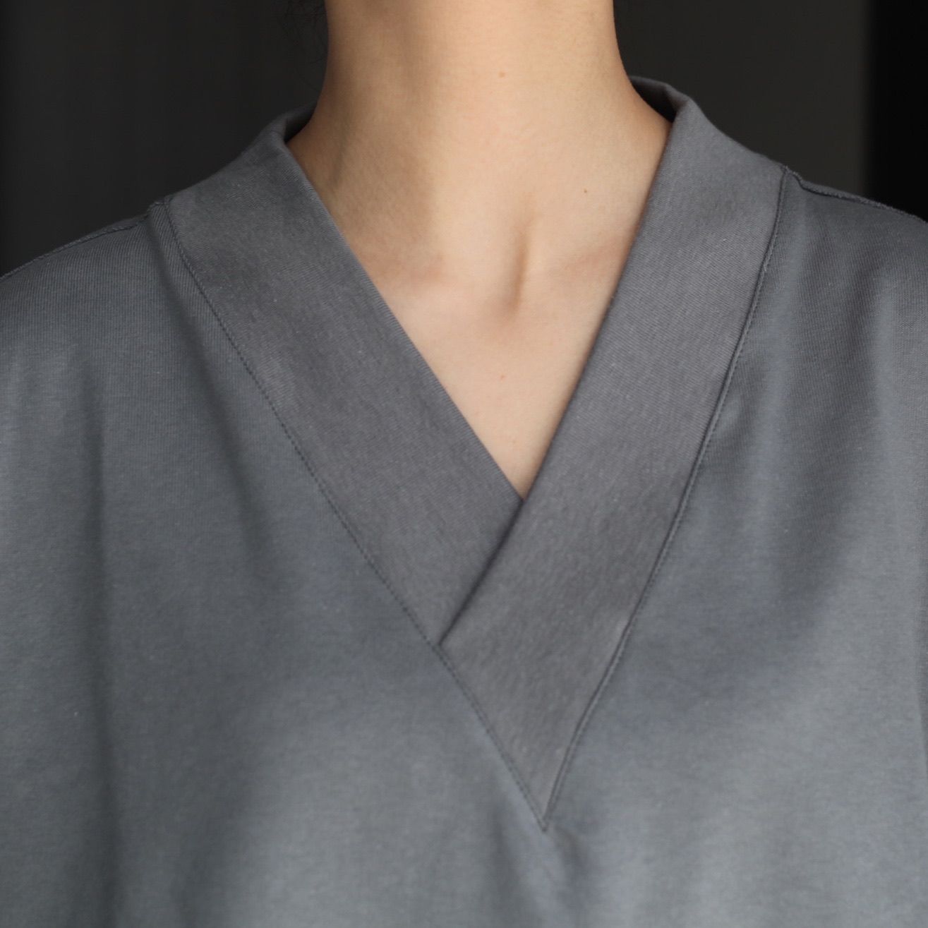 【残り一点】MBL VネックTee