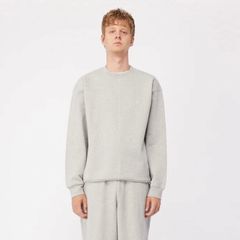 【残りわずか】Cursive Small Logo Crewneck