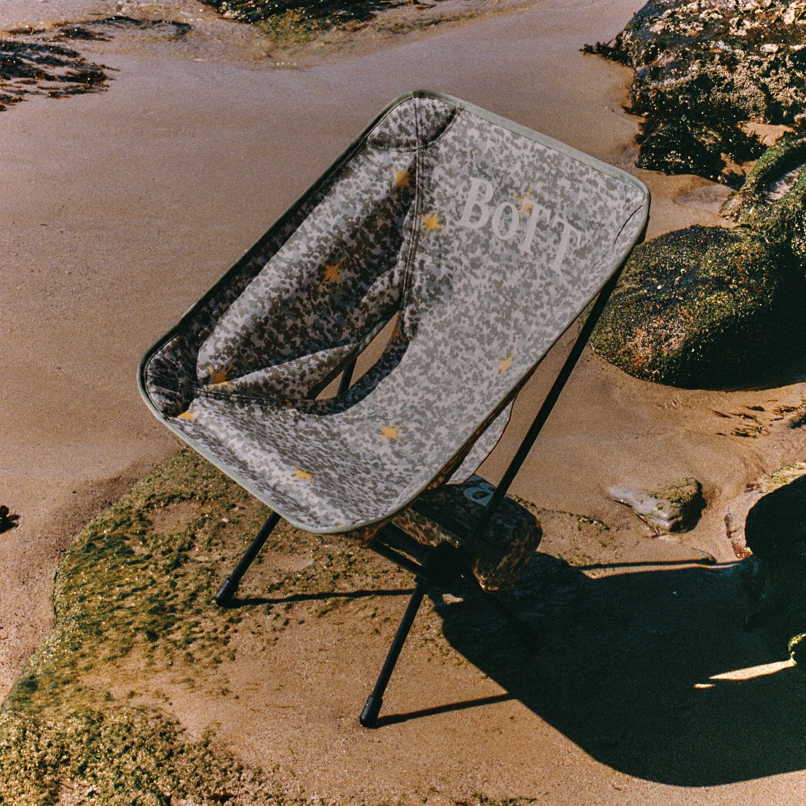 【残りわずか】BoTT×HELINOX Tac. Chair