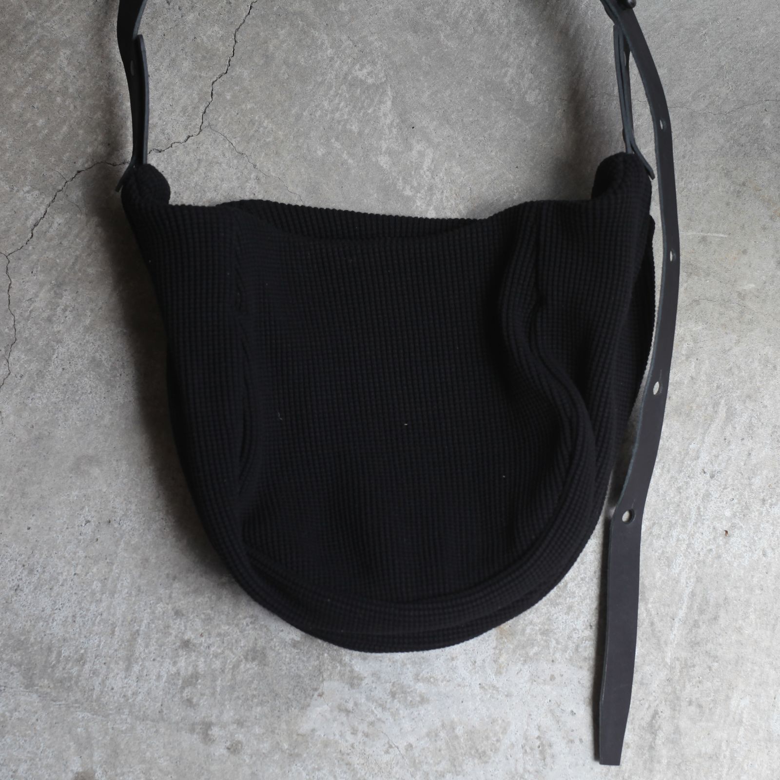 【お取り寄せ注文可能】Waffle Shoulder Bag