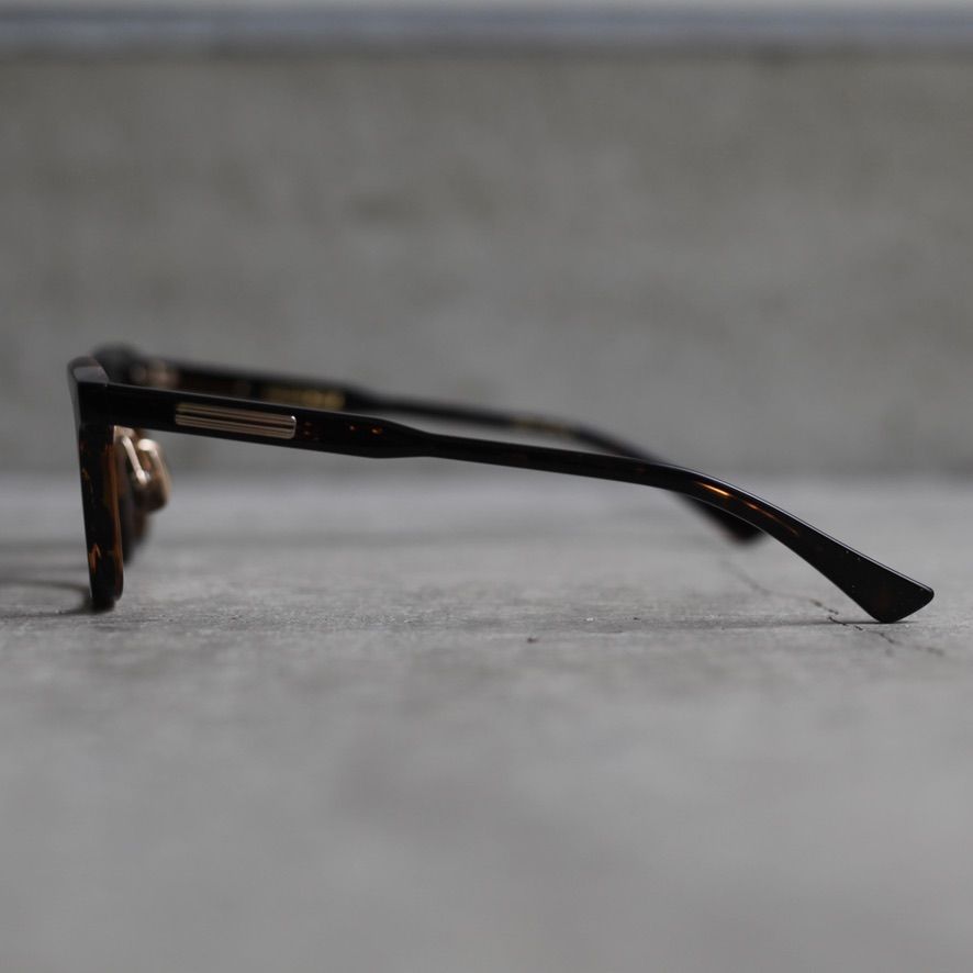【再販売通知受付可能】Stillman(TITANIUM NOSE PAD)