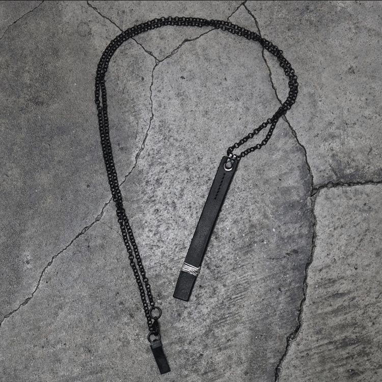 【お取り寄せ注文可能】Embed Silver Necklace