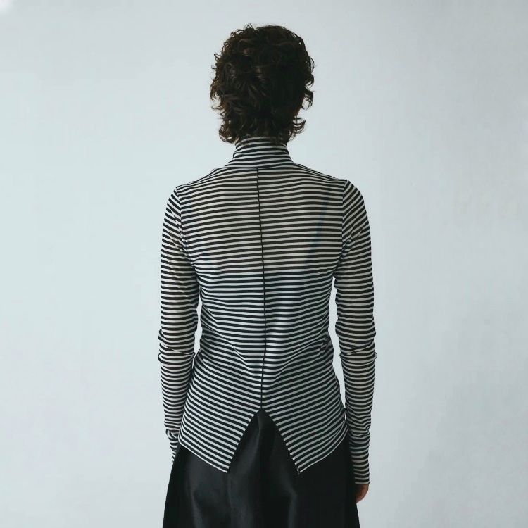 【残り一点】High Neck Mesh Inner Tops
