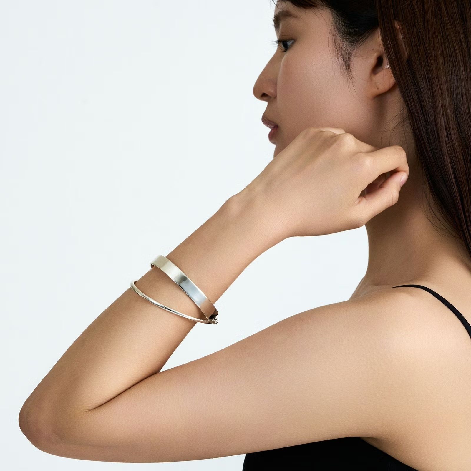 【お取り寄せ注文可能】Swing Bangle