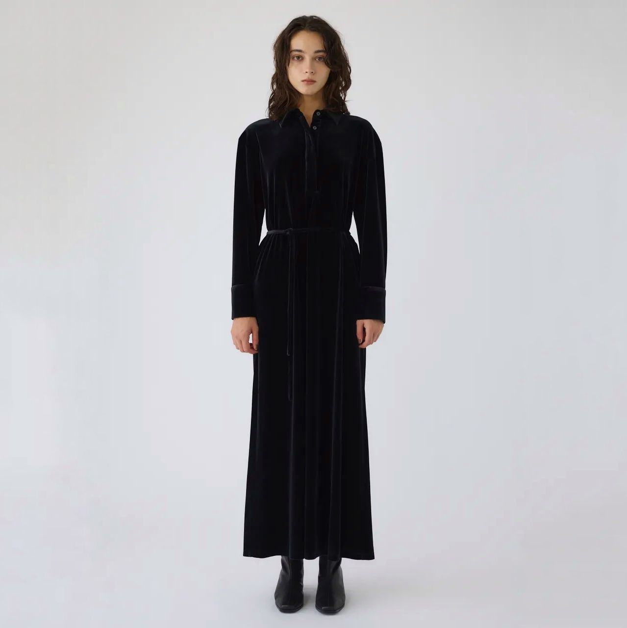 【残り一点】Velour Shirt Dress
