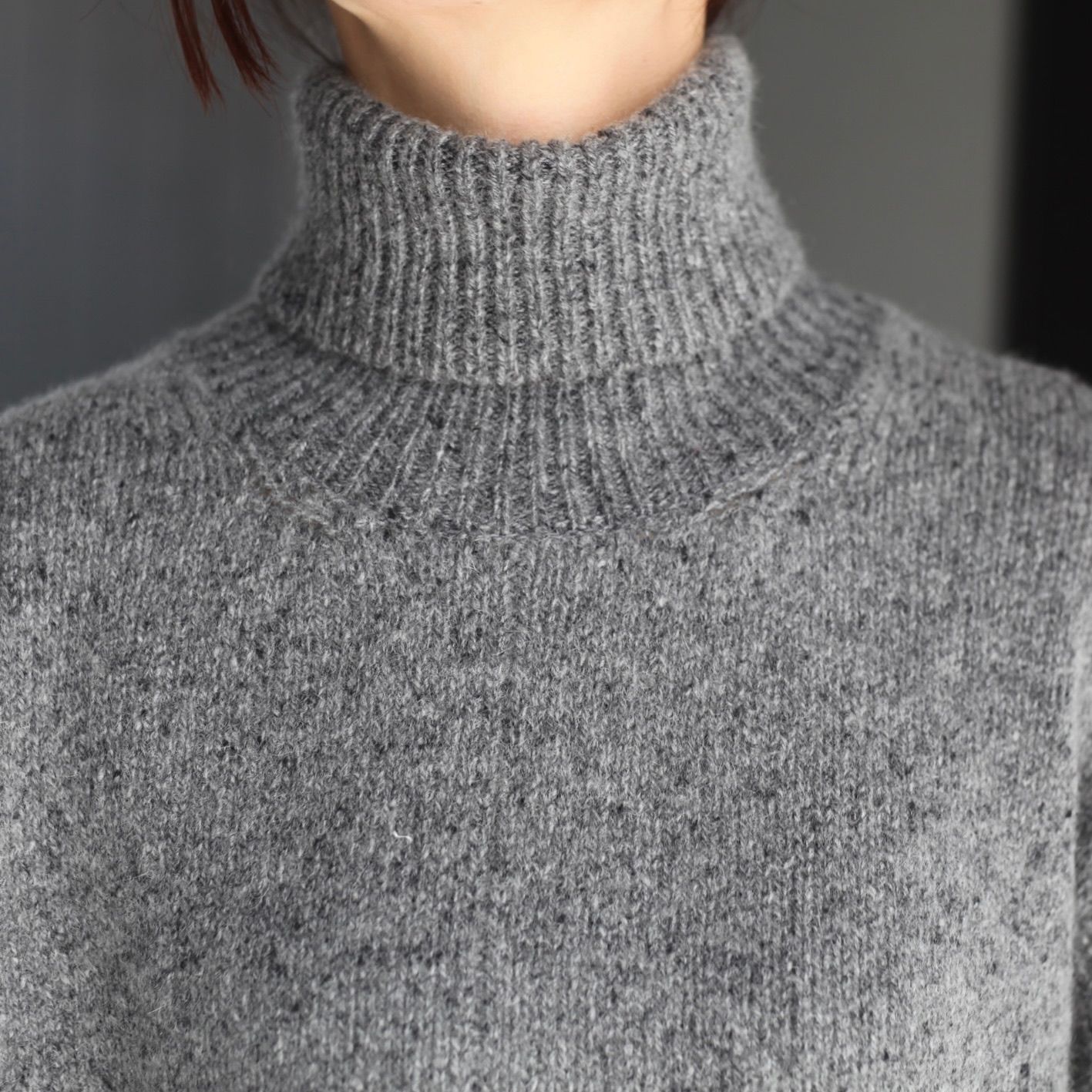 【残り一点】Cashmere/Sable Tweed Knit Turtle Neck LS