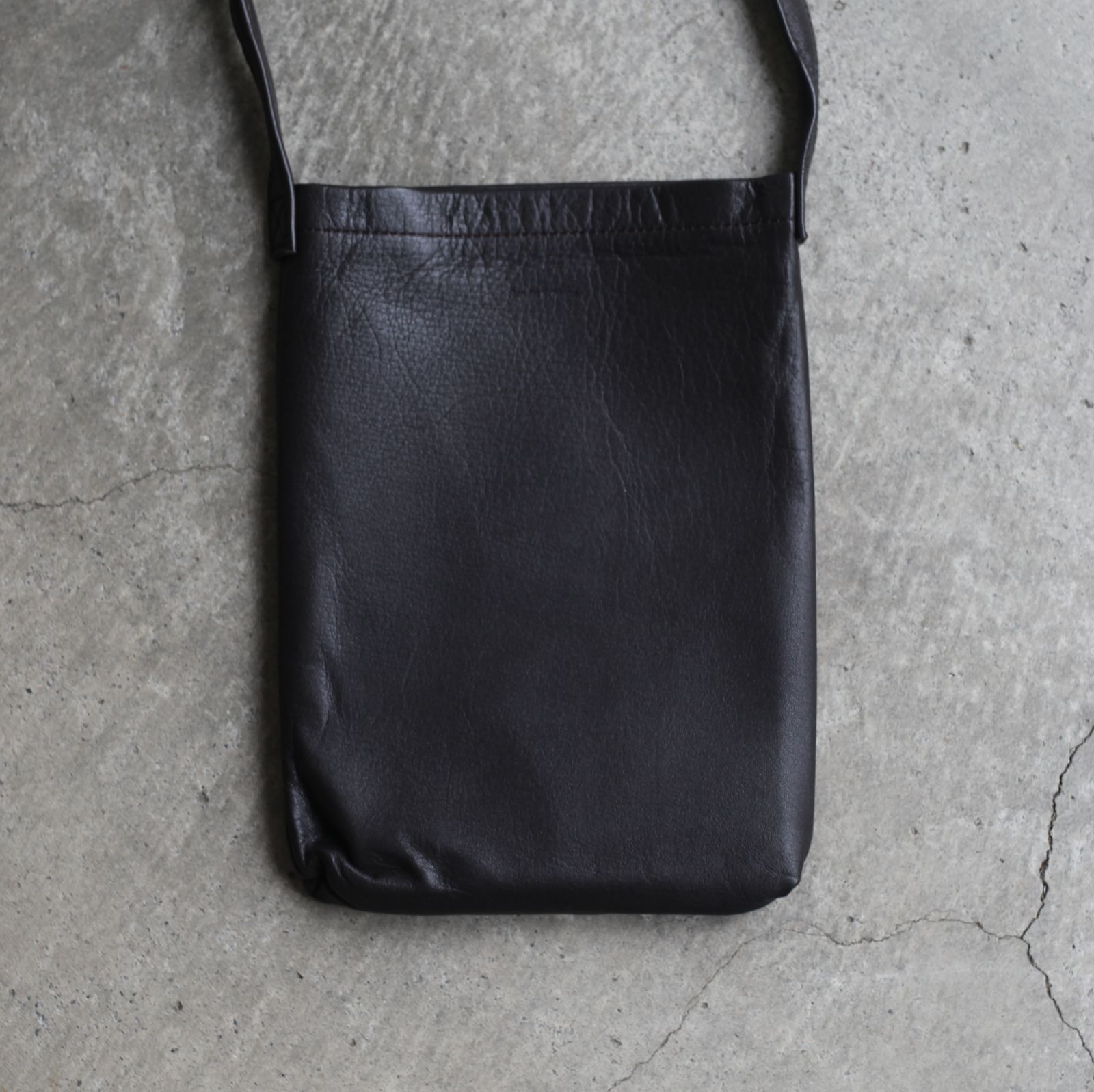 バッグ Hender Scheme cow shoulder small Hender Scheme (エンダースキーマ) cow shoulder small / カウ