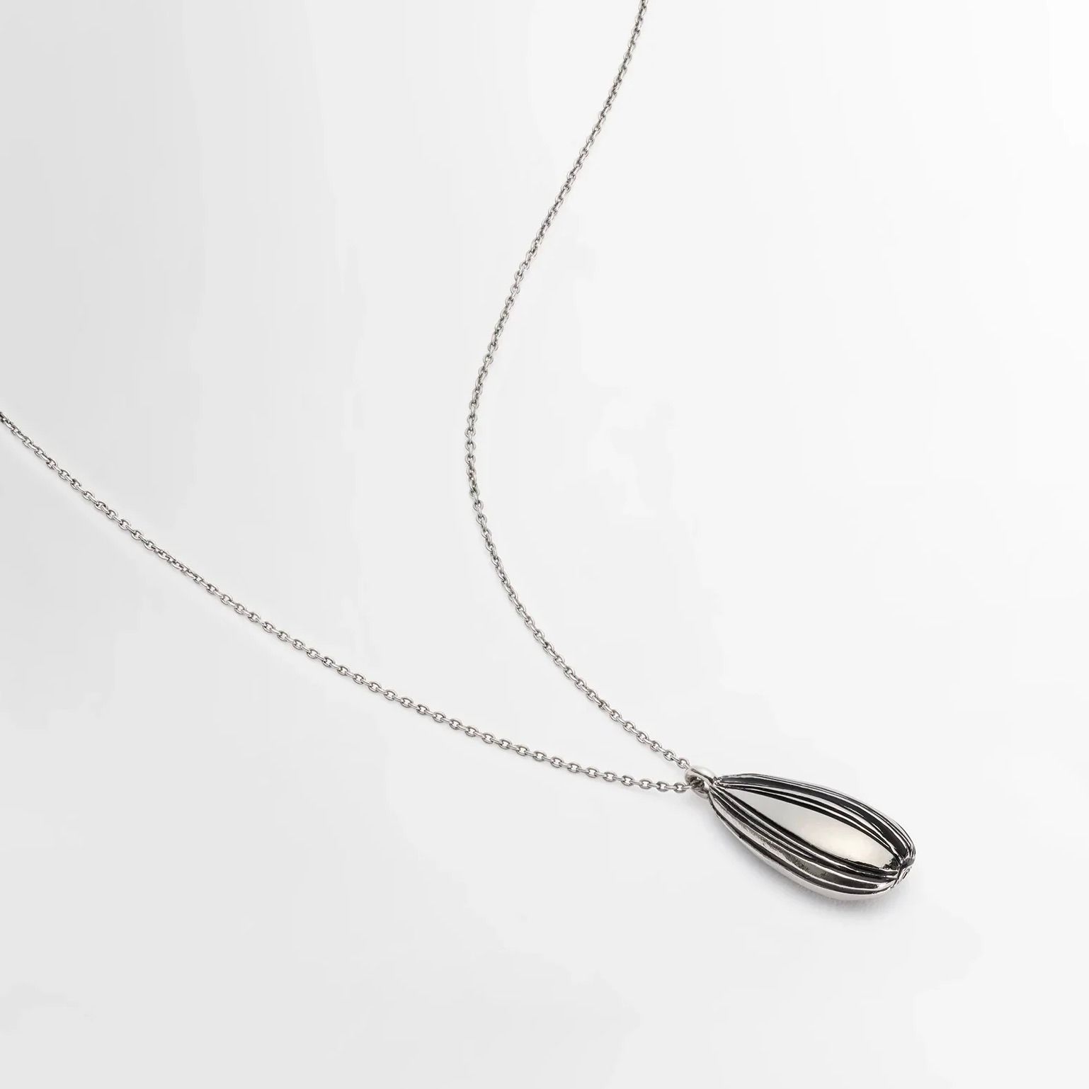 【人気急上昇中♪】Lemaire ジラソルネックレス 真鍮100％ LEMAIRE - 【再販売通知受付可能】Girasol Necklace | ACRMTSM