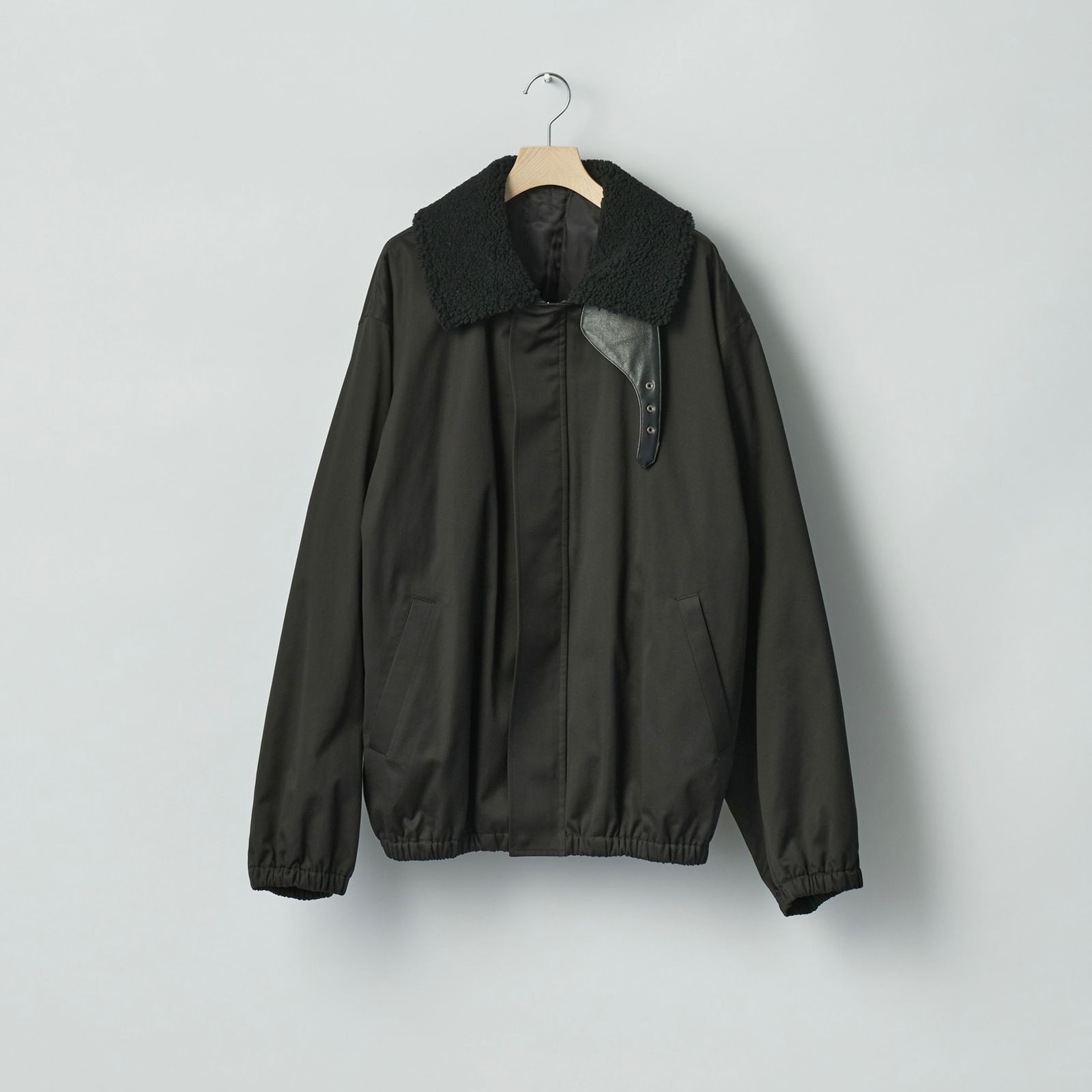 【残りわずか】Mouton Collar Padded Jacket