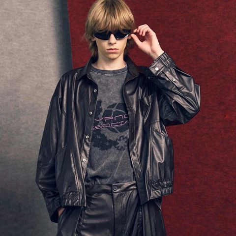 【残り一点】Curve Change Light Eco Leather Shirt
