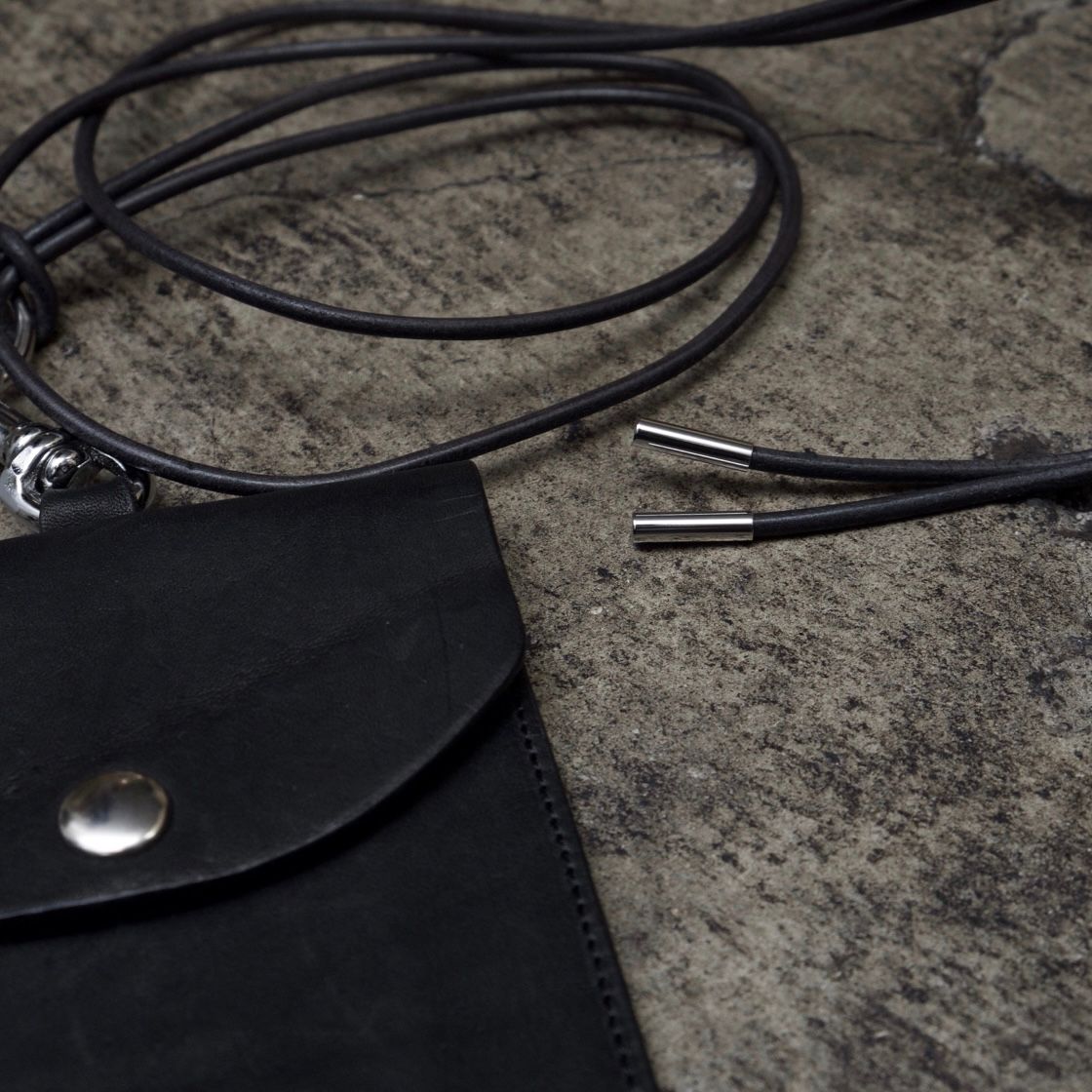 【お取り寄せ注文可能】Keyring Neck Pouch(COW LEATHER)