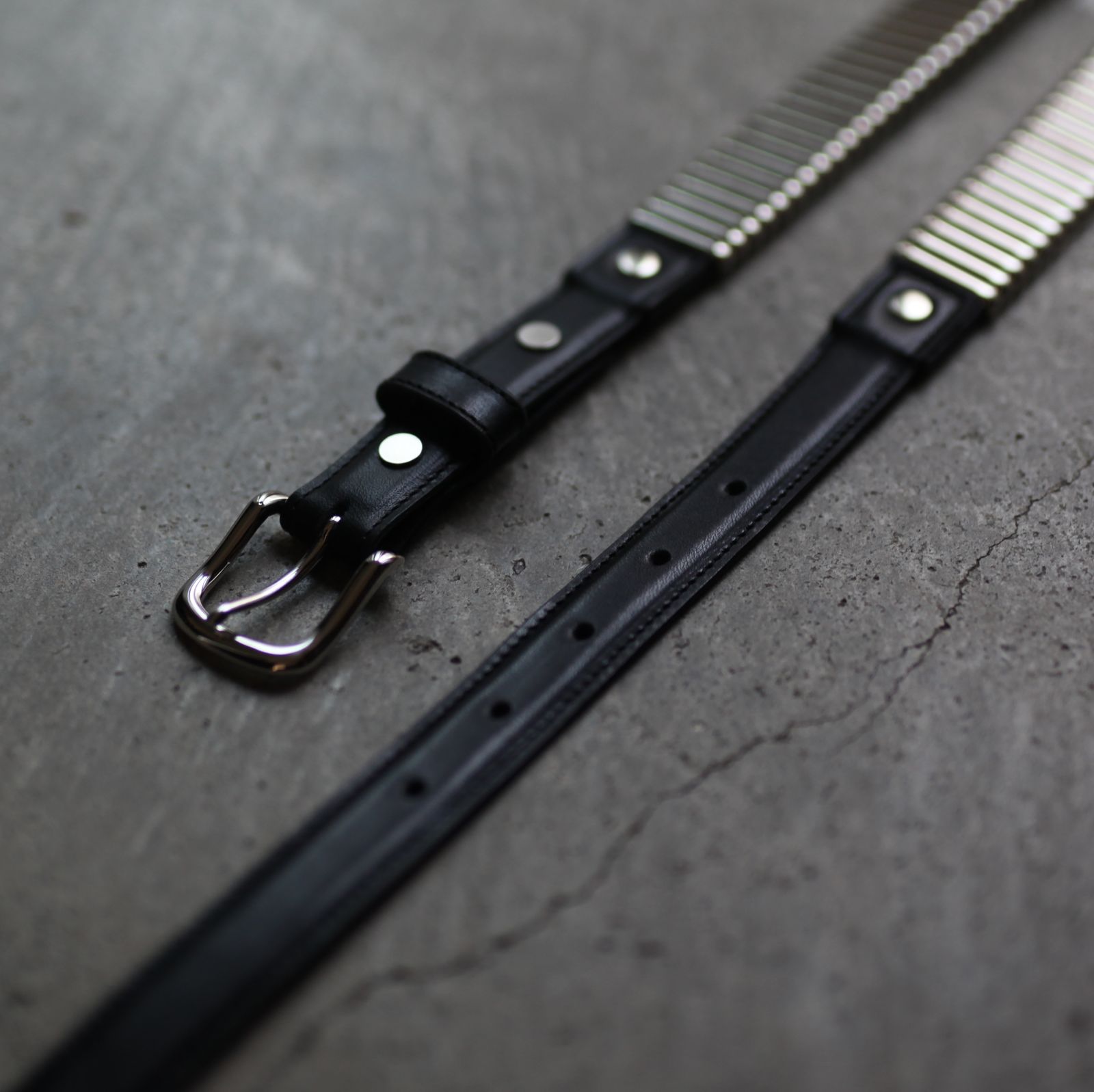 【残りわずか】Pin Buckle Metal Belt