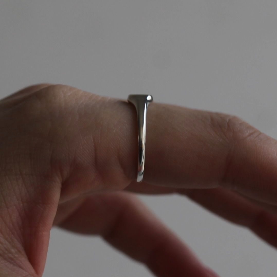 【残り一点】Oval Signet Minimal Ring L(6mm)