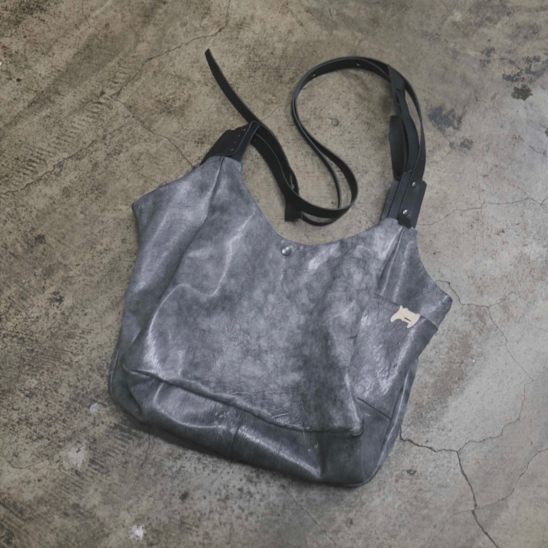 【お取り寄せ注文可能】Leather Shoulder Bag