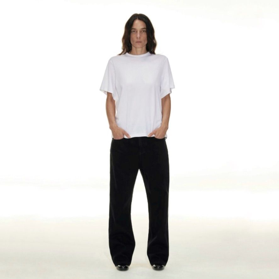 【残りわずか】Red Stitch Straight Jeans