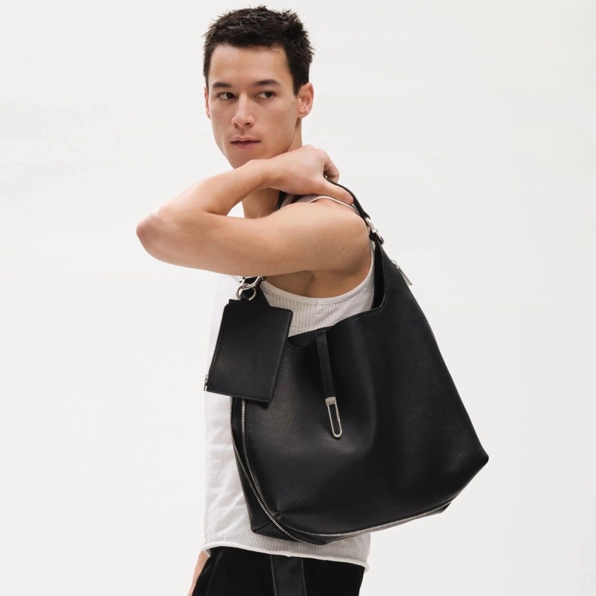 【残り一点】ZIP HOBO MAXI(CALFSKIN)