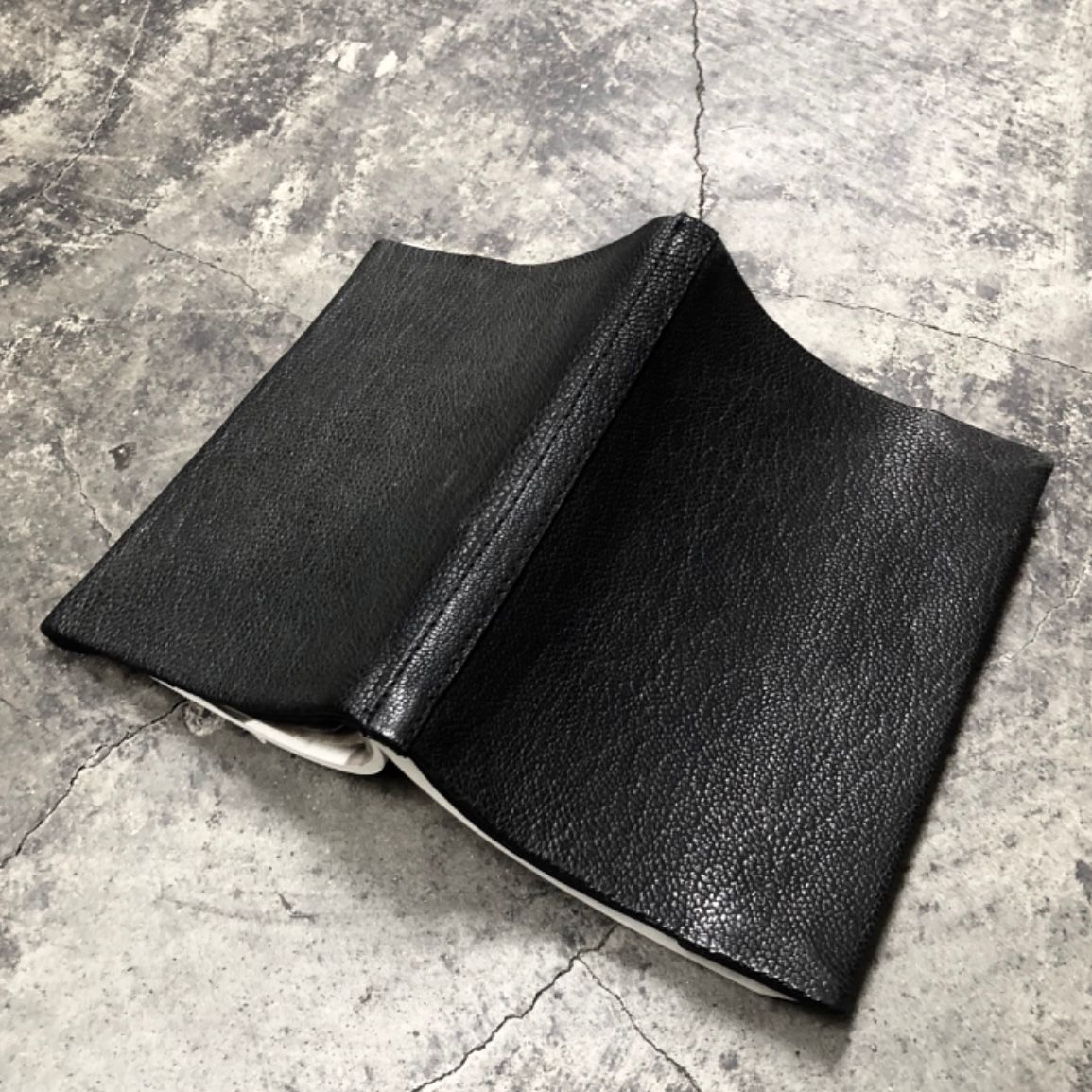【お取り寄せ注文可能】Book Cover Small(文庫本SIZE)