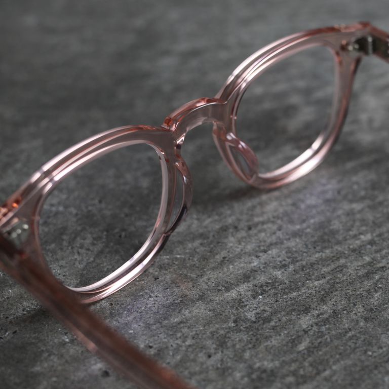 レンズ : CLEAR