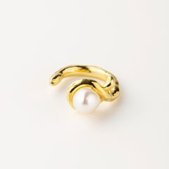 【お取り寄せ注文可能】Flow Hoop Pearl Ring