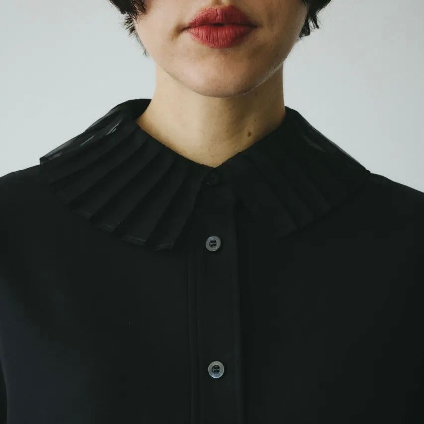 【残り一点】CLO Pleats Collar Blouse