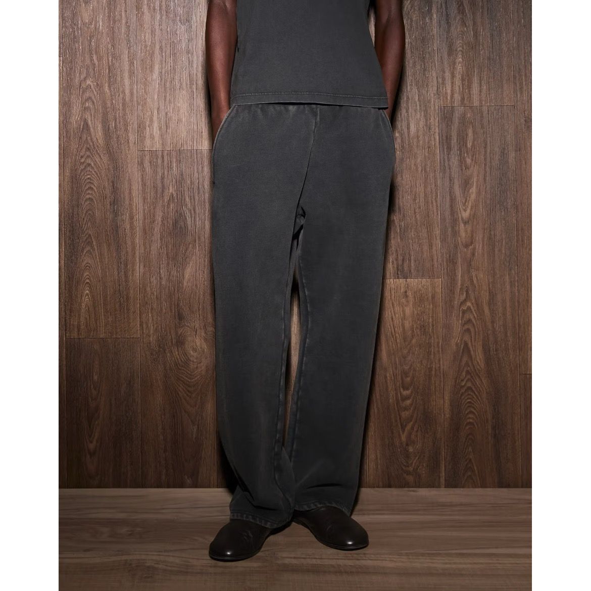 【残りわずか】Straight Leg Sweat Pant