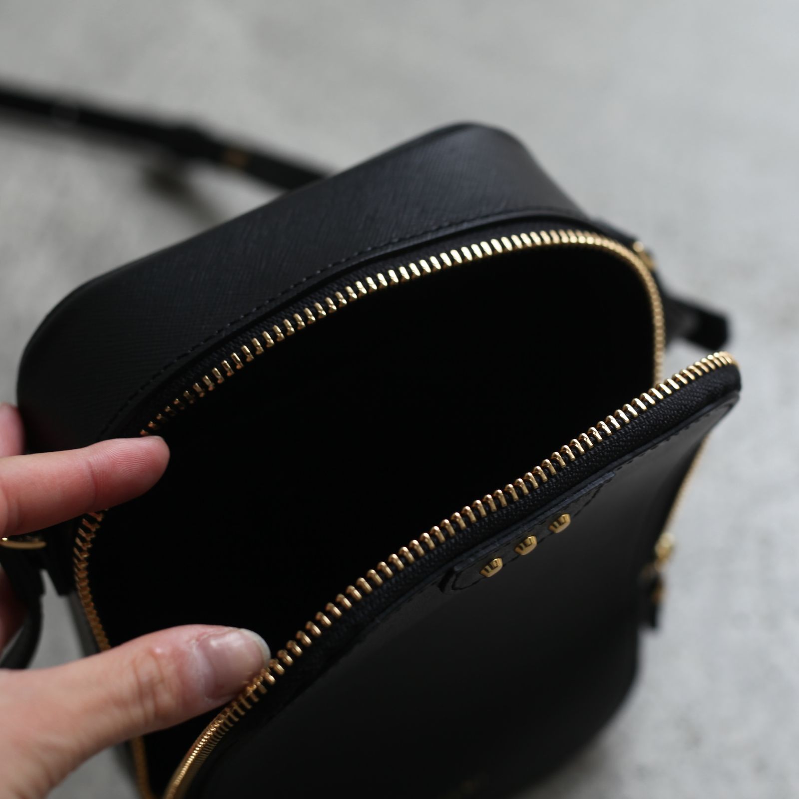 CULLNI - 【残り一点】Leather Mini Shoulder Bag | ACRMTSM ONLINE STORE